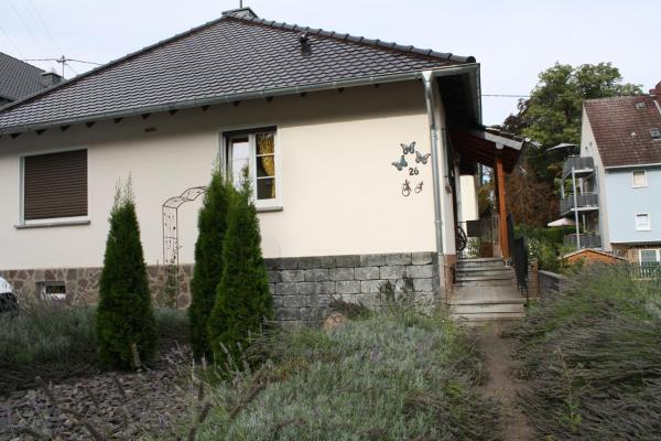 Ferienhaus Lilli, จอง บ้านพักตากอากาศ Bendorf โคเบลนซ์.