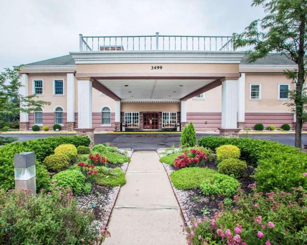 Clarion Hotel Palmer Inn, จอง  พรินสตัน North Jersey