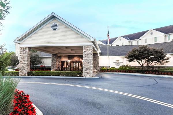 Homewood Suites by Hilton Long Island-Melville, จอง โรงแรม Plainview Long Island