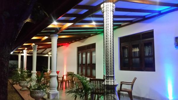 Kandyan Rest, จอง เกสท์เฮาส์ Ginnoruwa 