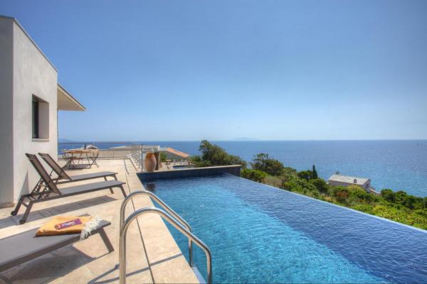 Villa A Luna, จอง วิลล่า Pietracorbara Cap Corse