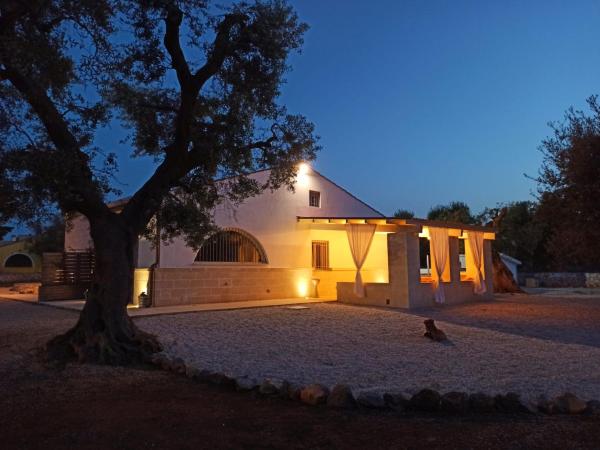 Villa Butticchio P62-63, จอง วิลล่า Serranova Valle d'Itria