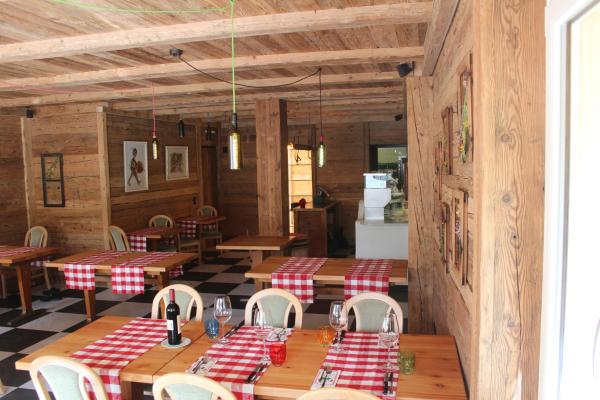 Hotel Al Rom, จอง  Tschierv Val Mustair
