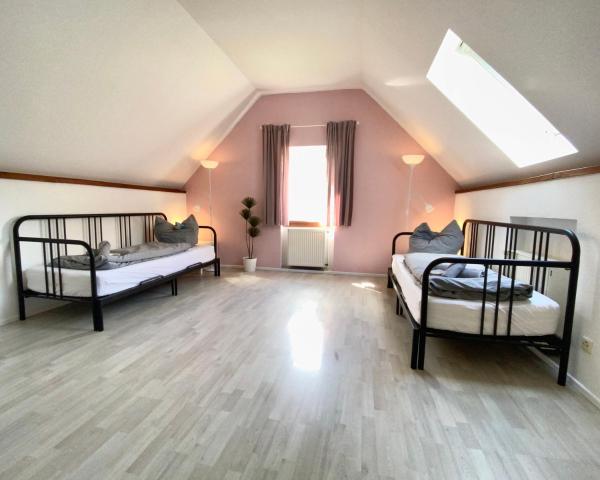 Ferienwohnung auf Pferdehof, จอง อพาร์ทเมนท์ Dreetz Brandenburg