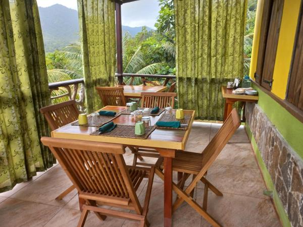 Serenity Lodges Dominica, จอง ลอดจ์ Massacre ประเทศดอมินีกา