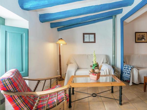 Holiday Home El Raco Pacs Del Penedes, จอง บ้านพักตากอากาศ ปากส์ เดล เปเนเดส L'Alt Penedès