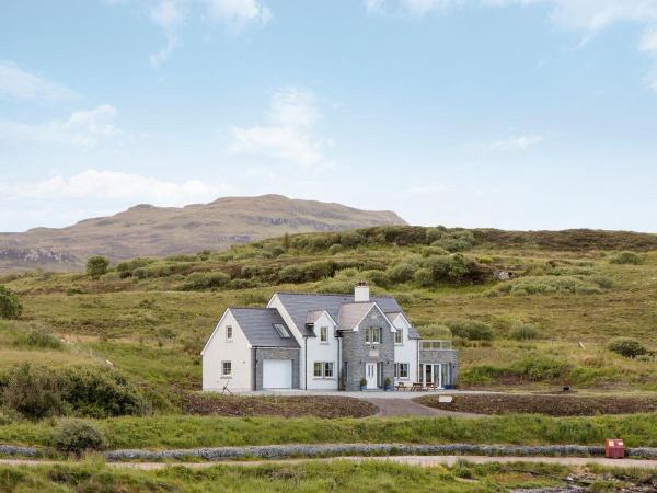 Bracadale House, จอง ที่พักพร้อมอาหารเช้า Port nan Isle of Skye