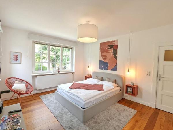 Stylisches Villa-Apartment in Schlossgartennähe, จอง อพาร์ทเมนท์ ชเวริน Schweriner See