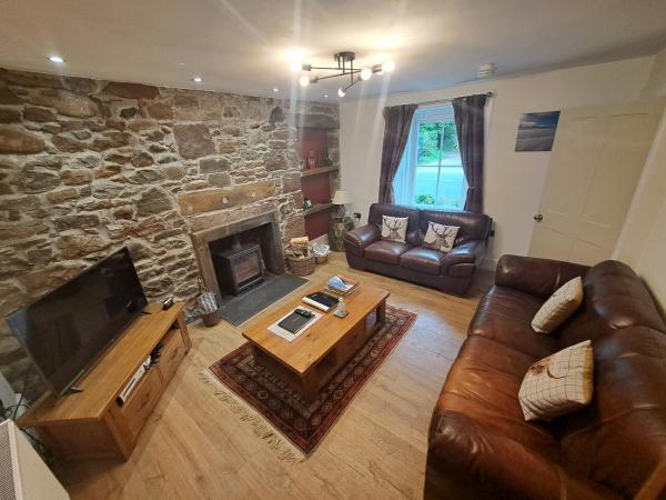 Clematis Cottage, Fortrose, จอง บ้านพักตากอากาศ Fortrose Black Isle