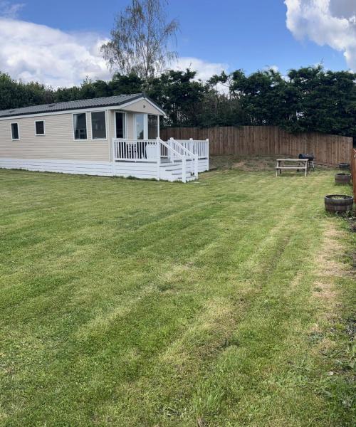 Dedham Lodge, จอง ลานตั้งแคมป์ ลอว์ฟอร์ด Essex