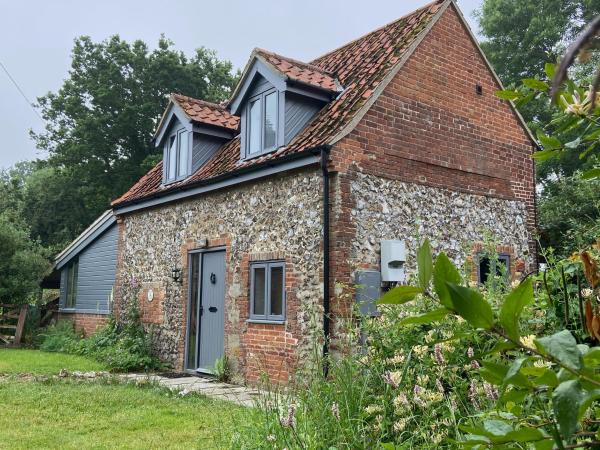 Eden Cottage, จอง บ้านพักตากอากาศ Little Hautbois นอร์ฟอล์ก