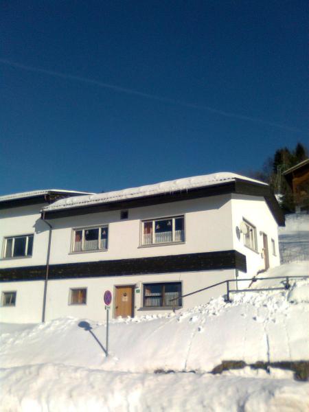 Berg & Skihütte -Schmittenhof, จอง บ้านพักตากอากาศ Laterns โฟราร์ลแบร์ก