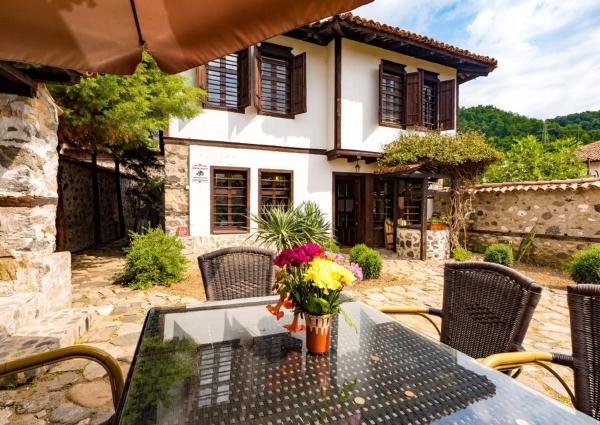 Villa Skat, จอง วิลล่า Zlatograd Smolyan