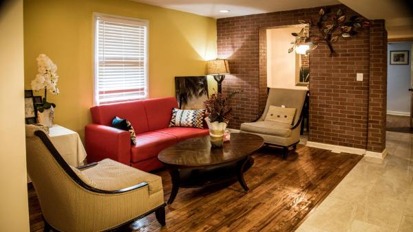 Vacation house near downtown DC Free Parking, จอง  Northeast วอชิงตัน