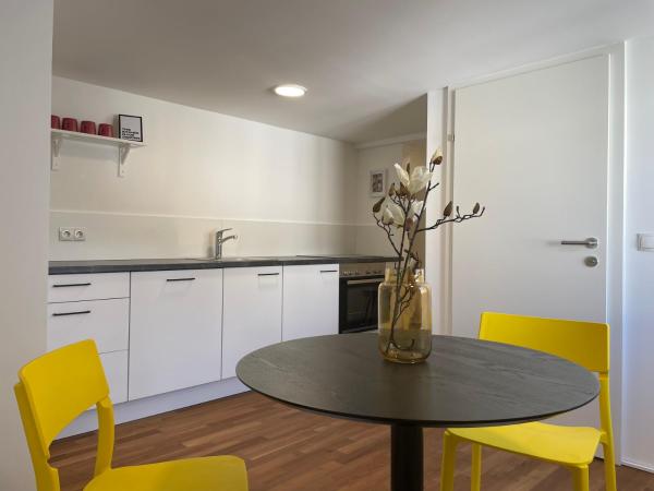 Modernes Stadtleben im gemütlichen City Apartment Dornbirn, London 8, จอง  Dornbirn Rhine Valley