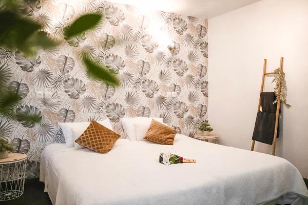 Maria Grazia Hotel, จอง  Saint-Gatien-des-Bois Pays d'Auge