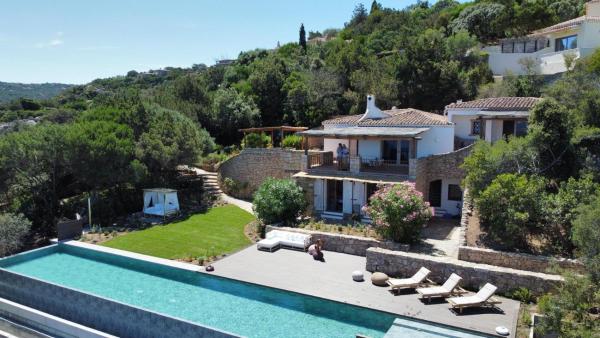 Villa Cavalli, จอง  ปอร์โตแชร์โว Emerald Coast