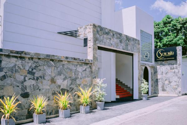 Hotel Senondra, จอง โรงแรม Ampara Ampara District