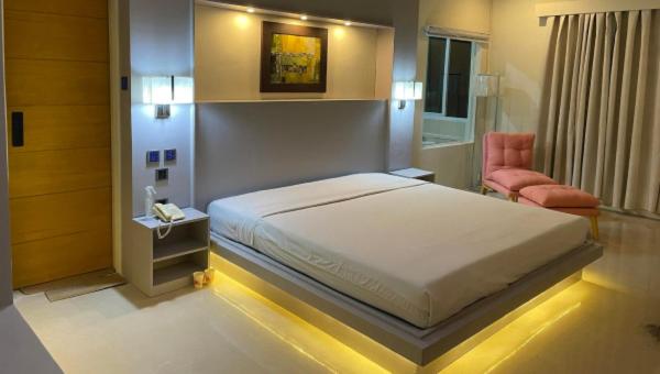 Pagadian Bay Plaza Hotel, จอง  Pagadian Mindanao