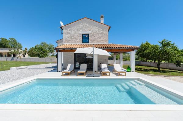 Villa Tonka by Villsy, จอง  Valtura Pula Region