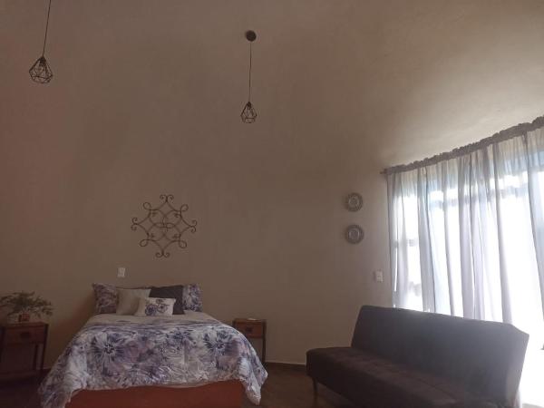 Botella, จอง  Francisco Zarco Baja California