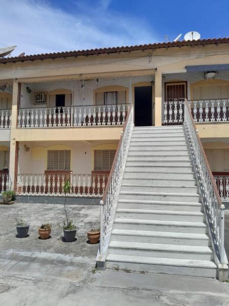 Amplo APT próximo a lagoa/centro, จอง  Araruama Lagos Region