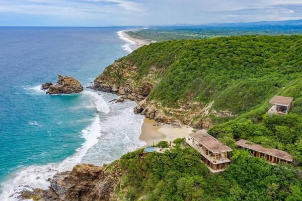 Gran Chicatana Spectacular Beach Front Villas, จอง  มาซุนเต วาฮากา, ใกล้กับ Ventanilla Beach