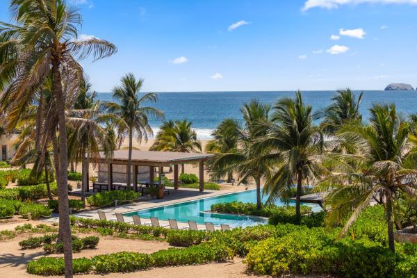Marea Beachfront Villas, จอง  Coacoyul Guerrero