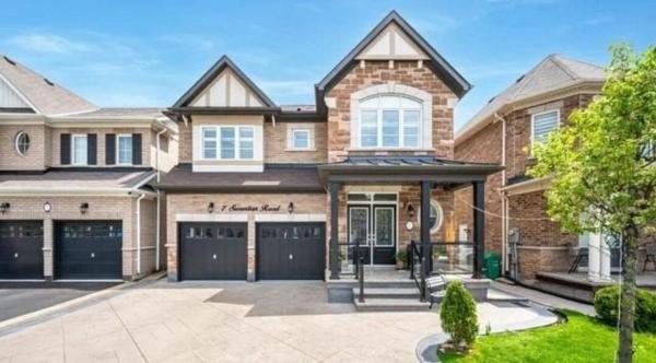 Beautiful 4 bed, 3 master bedrooms-pvt washrooms, จอง  Brampton Greater Toronto Area