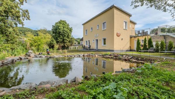 Ferienwohnungen Mäusenest, จอง  Neroth Vulkan Eifel