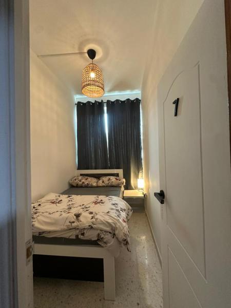 Abu Dhabi City Private Room Late Check out 2pm, จอง  อาบูดาบี Emirate Abu Dhabi
