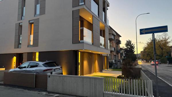 WELCOME residenza esclusiva via Liverani Imola, จอง  Imola Bologna Province