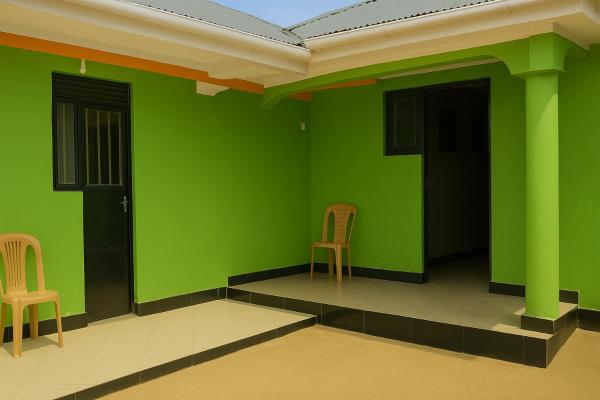 executive guest house bukere, จอง  Kyegegwa Western Uganda