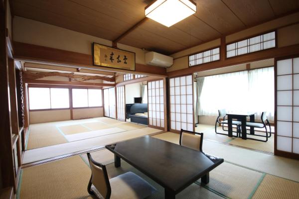 塵表閣本店, จอง  Yamanouchi Shimotakai