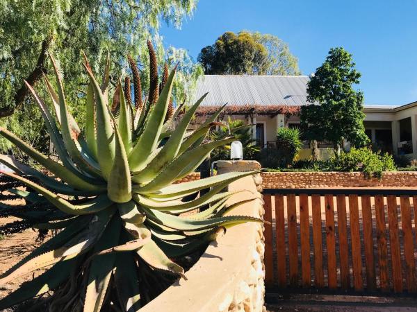 Koedoeskloof Guesthouse, จอง เกสท์เฮาส์ Ladismith Western Cape