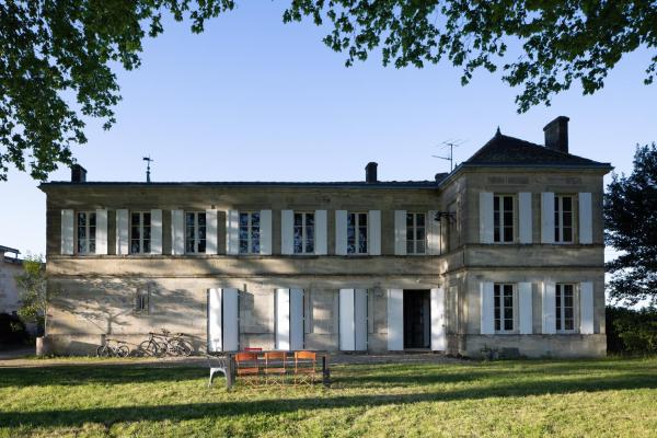 Auberge collective des Joualles, จอง  แซ็งเตมีลียง Saint-Emilion Wine Region