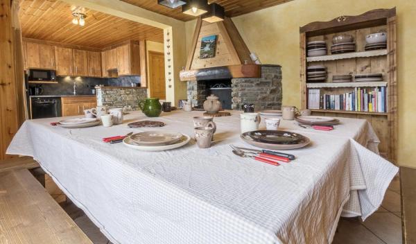 Chalet le Névé, จอง ชาเล่ต์ บอนเนวัลเซอร์อาร์ค Maurienne Valley