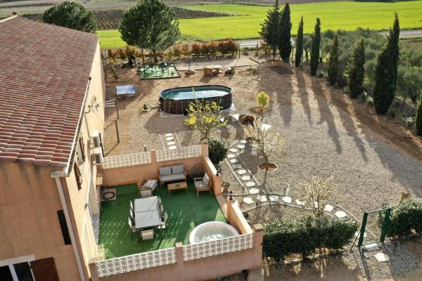 Villa vigneronne moderne piscine et jaccuzi, จอง  Saint-Jean-de-Fos Hérault