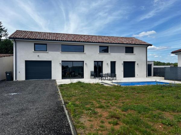 Villa en campagne, จอง  Roussillon Isère