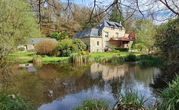 Moulin de Kervegan, จอง  Plouzelambre Côtes-d'Armor