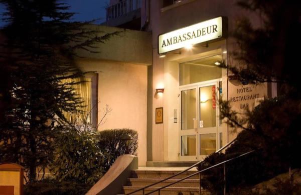Les nouveaux Ambassadeurs, จอง  Saint-Chamond ปารีส