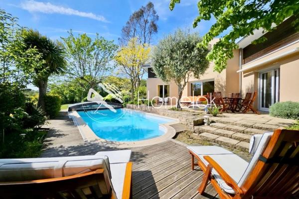 Luxury ! Villa avec piscine - Vue 180 sur le golf, จอง  Gestel Brittany