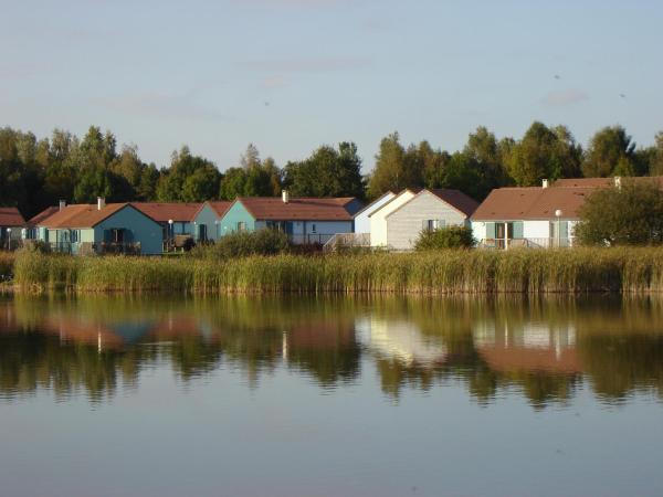 Hébergements du Lac de Madine, จอง  Heudicourt-Sous-les-Cotes Meuse