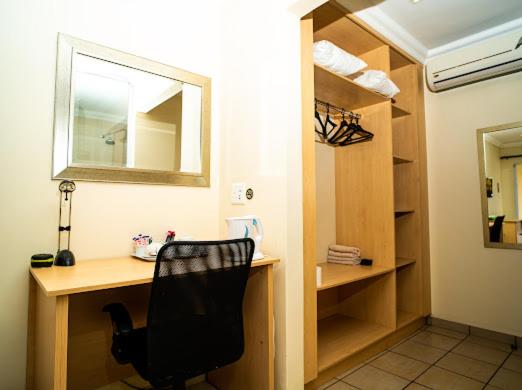 Shalom Guest House, จอง  Edenvale East Rand