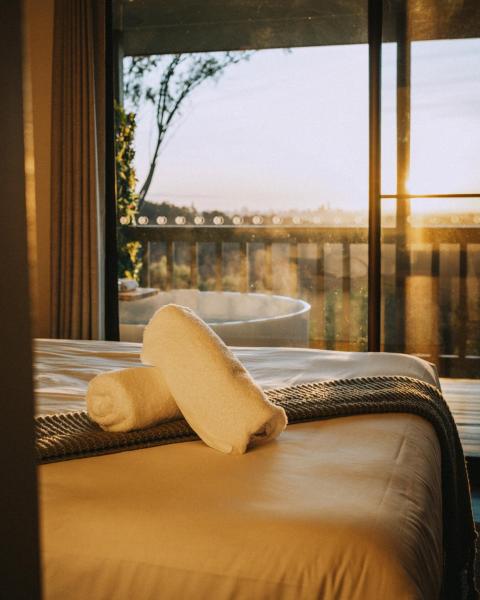 Nebesa Tree top villas, จอง  Mudgeeraba ควีนส์แลนด์