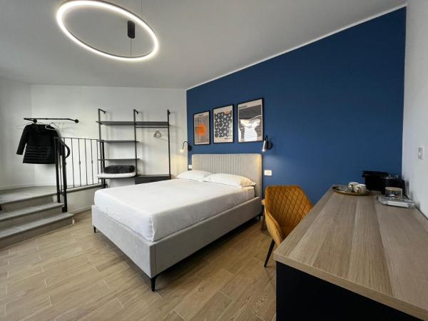 KJ guesthouse, จอง  Appiano Gentile Lombardy