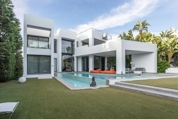 Villa Elite Maribiza, จอง  Cala Llenya อีบีซา