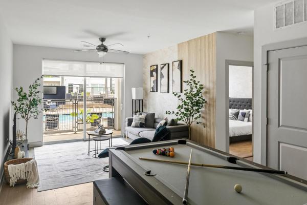 Trendy 3BR 2BA Urban Oasis, จอง  เบอร์มิงแฮม แอละแบมา
