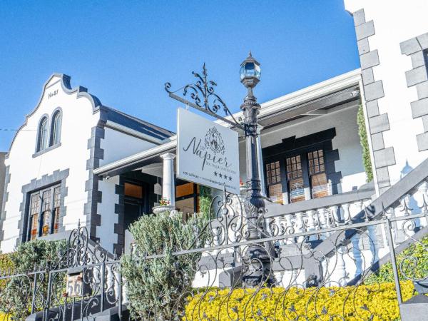 Sir Napier Boutique Guest House, จอง  Napier Overberg