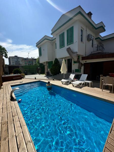 Yeşil Panjurlu Bahçeli Villa, จอง  Nilufer อิสตันบูล